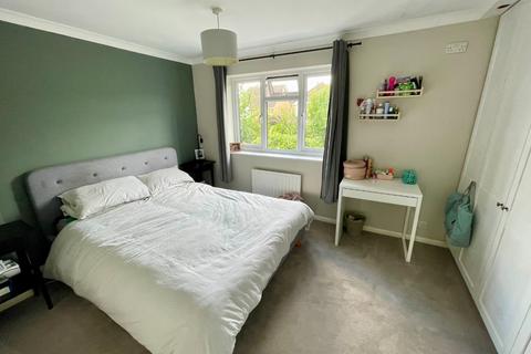 11 Troon Gardens, Luton, LU2 7GB
