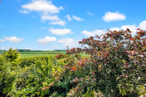 11 Troon Gardens, Luton, LU2 7GB