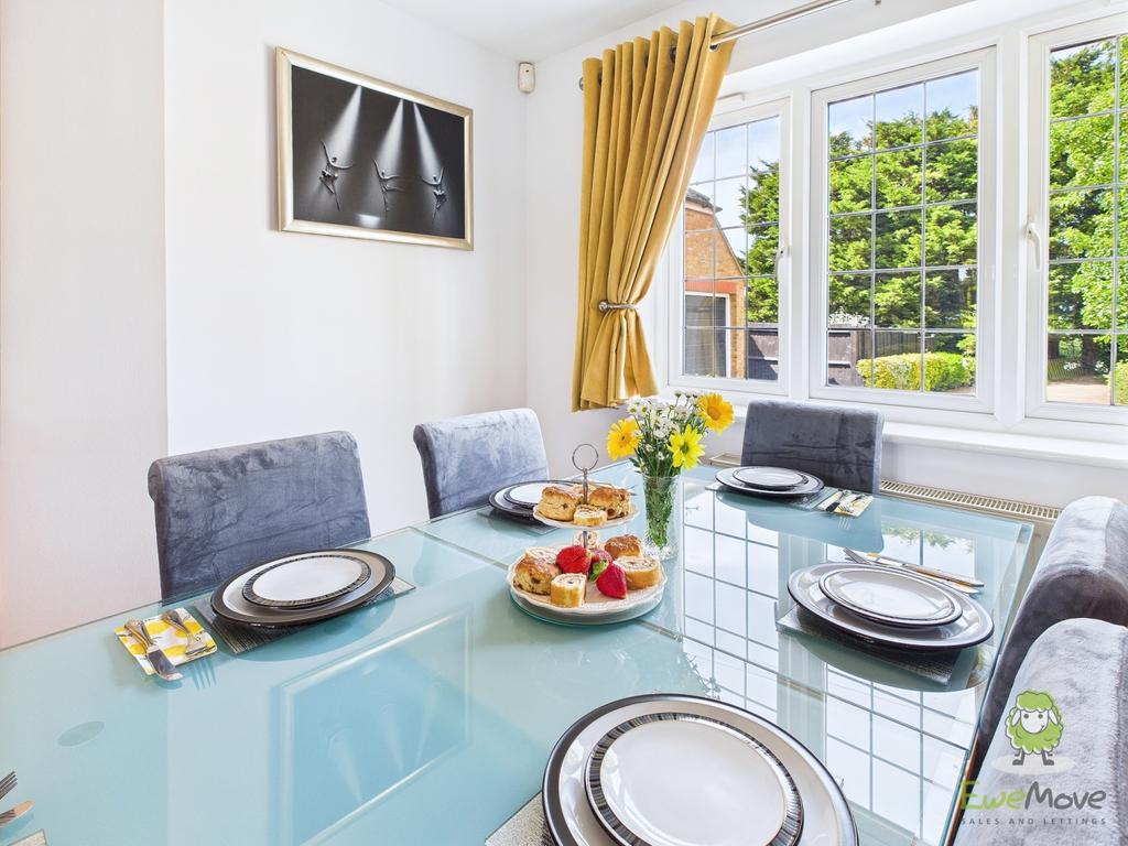 Cam01543 g0 pr0132 still030