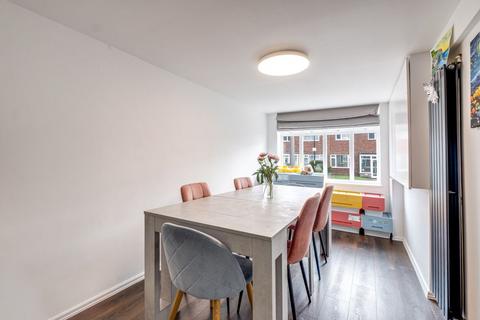 6 Coburn Drive, Sutton Coldfield, B75 5NT