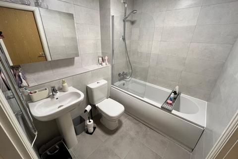 undefined, Blackthorn Apartments, 1 Gorse Road, Luton, Bedfordshire, LU1 4GA