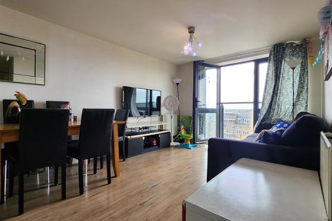 2 bedroom flat for sale, Parham Drive, Ilford