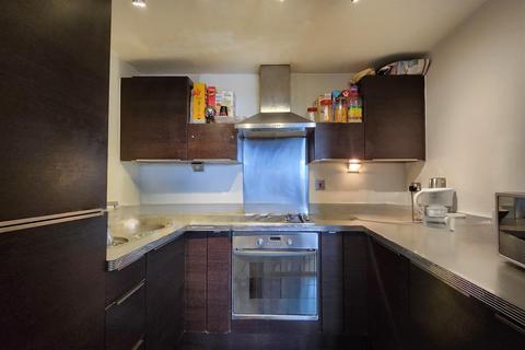 2 bedroom flat for sale, Parham Drive, Ilford