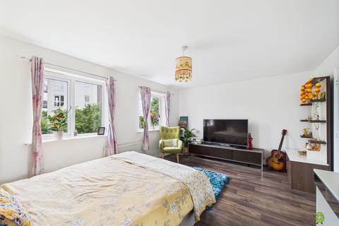 2 Darwin Avenue, Dartford, DA1 5RR
