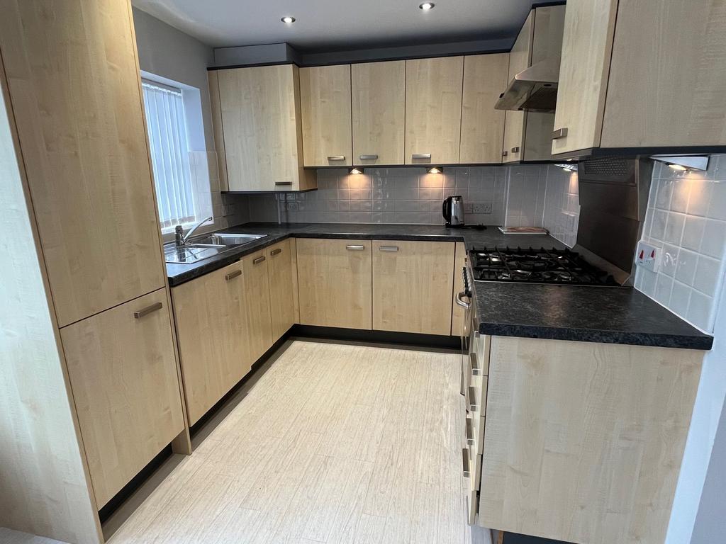 Fitted Kitchen