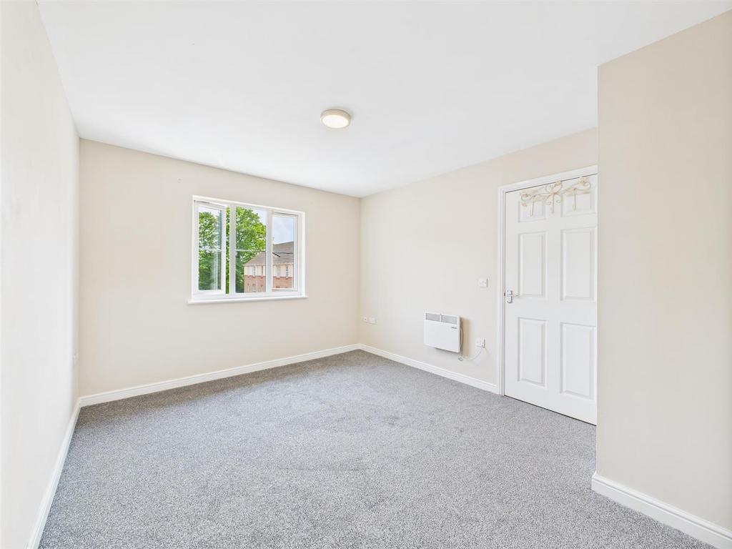 Bedroom: