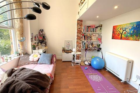 Studio for sale, 74-76 Middleton Hall Road, Birmingham B30
