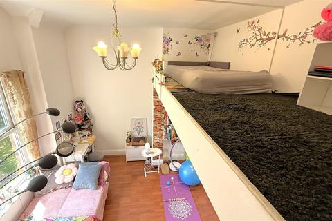 Studio for sale, 74-76 Middleton Hall Road, Birmingham B30