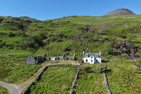 Farm house for sale, Cameron Farm, Lochbuie, Isle of Mull PA62