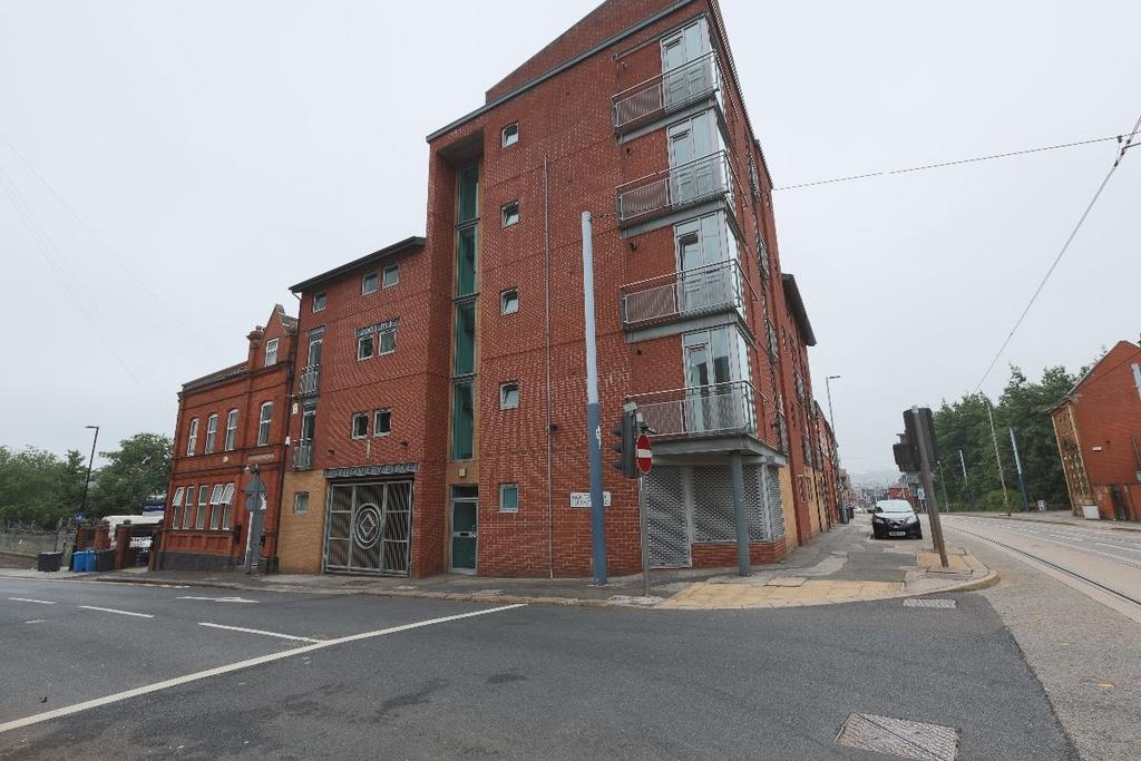 A modern multi-storey brick residential buildin...