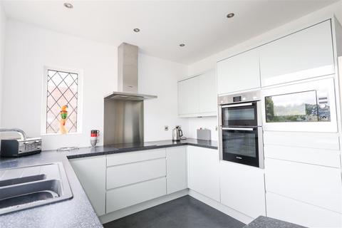 4 bedroom detached bungalow for sale, Hill Top Rise, Grenoside