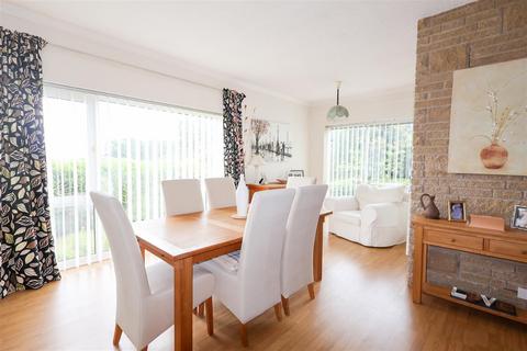 4 bedroom detached bungalow for sale, Hill Top Rise, Grenoside