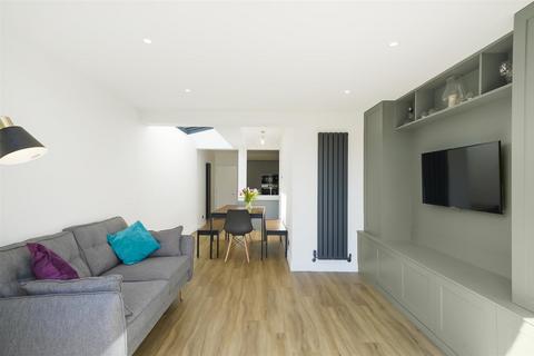 76 Clifton Road, Kingston Upon Thames, KT2 6PJ