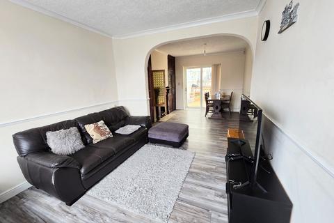 14 Bryngarth Crescent, Leicester, LE5 2AF