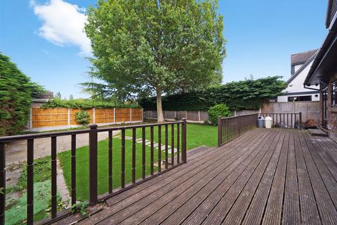 undefined, Fen Close, Bulphan RM14