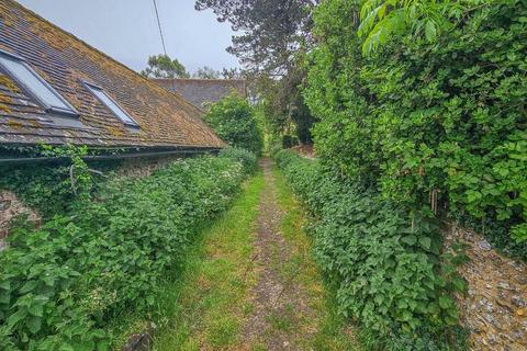 Land for sale, Clayton Hill, Clayton