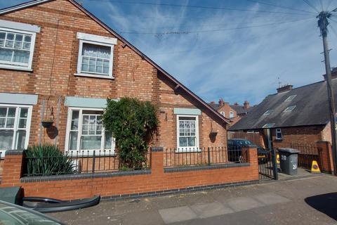 3 bedroom semi-detached house for sale, Linton Street, Leicester, LE5