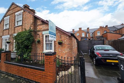 3 bedroom semi-detached house for sale, Linton Street, Leicester, LE5