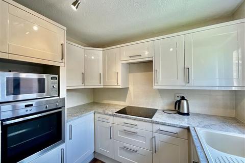 2 bedroom bungalow for sale, Grove House Court, Sheffield, S17 4EA