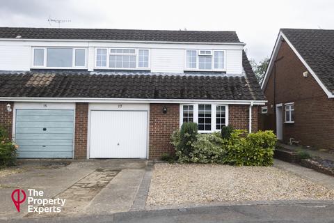 4 bedroom semi-detached house for sale, Telford Crescent, Reading, RG5