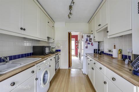 3 bedroom terraced house for sale, Market Way, Westerham TN16