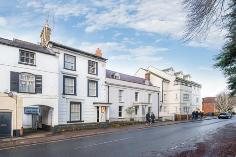 Banbury,  Oxfordshire,  OX16