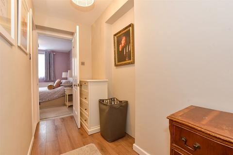 1 bedroom ground floor flat for sale, Wilton Park Road, Shanklin, Isle of Wight