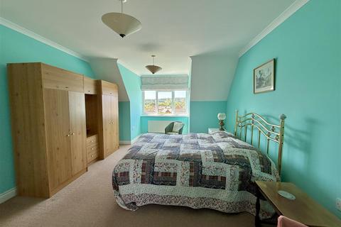 3 bedroom detached house for sale, The Nurseries, Freshwater