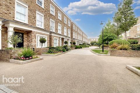 Palladian Gardens, London
