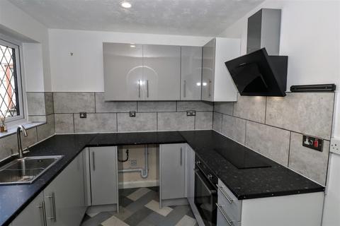 2 bedroom terraced house to rent, The Smithy | Cirencester GL7