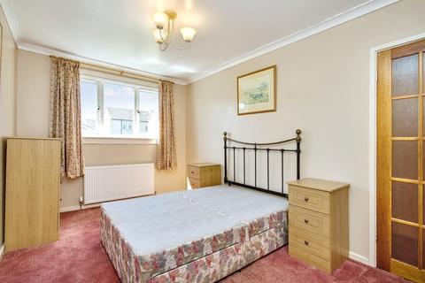 43 Eskvale Drive, Penicuik, EH26 8JQ