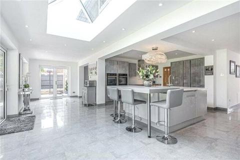 5 bedroom detached house for sale, Golf Drive, Surrey GU15