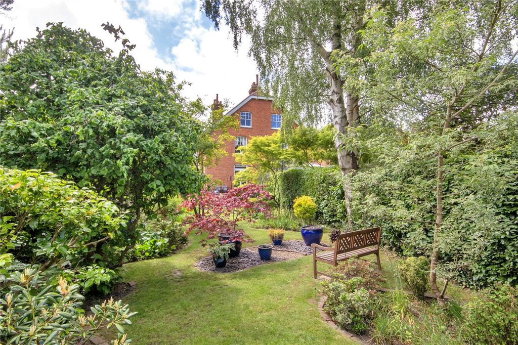 Rear Gardens