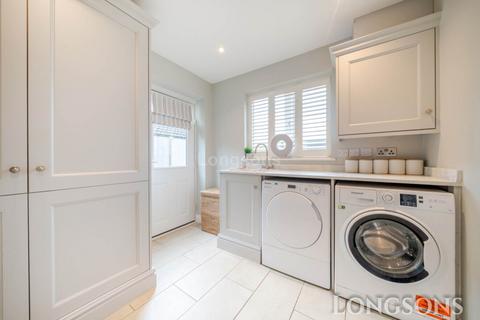 7 Ormesby Drive, Swaffham, PE37 7SL