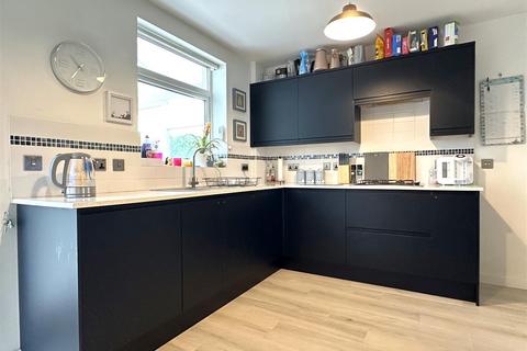 54 Beech Avenue, Newark, NG24 4JN