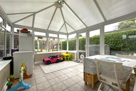 54 Beech Avenue, Newark, NG24 4JN