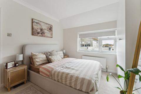 75 Cowley Mill Road, Uxbridge, UB8 2QE