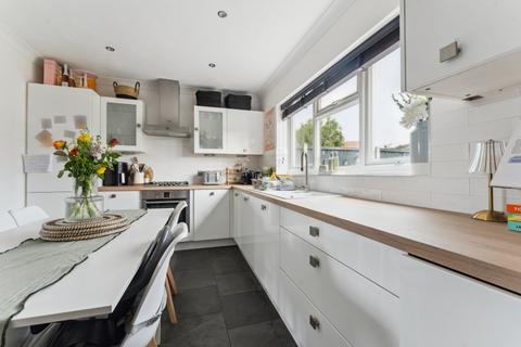 75 Cowley Mill Road, Uxbridge, UB8 2QE