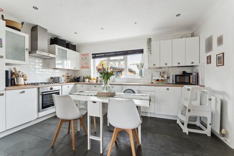 75 Cowley Mill Road, Uxbridge, UB8 2QE