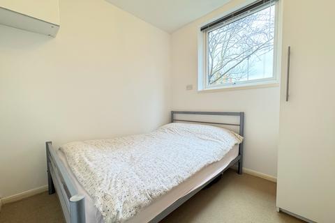 1 bedroom flat for sale, Victoria Villas, Richmond TW9