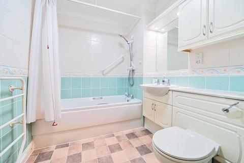 1 bedroom retirement property for sale, Pegasus Court, Kenton, HA3 0XT