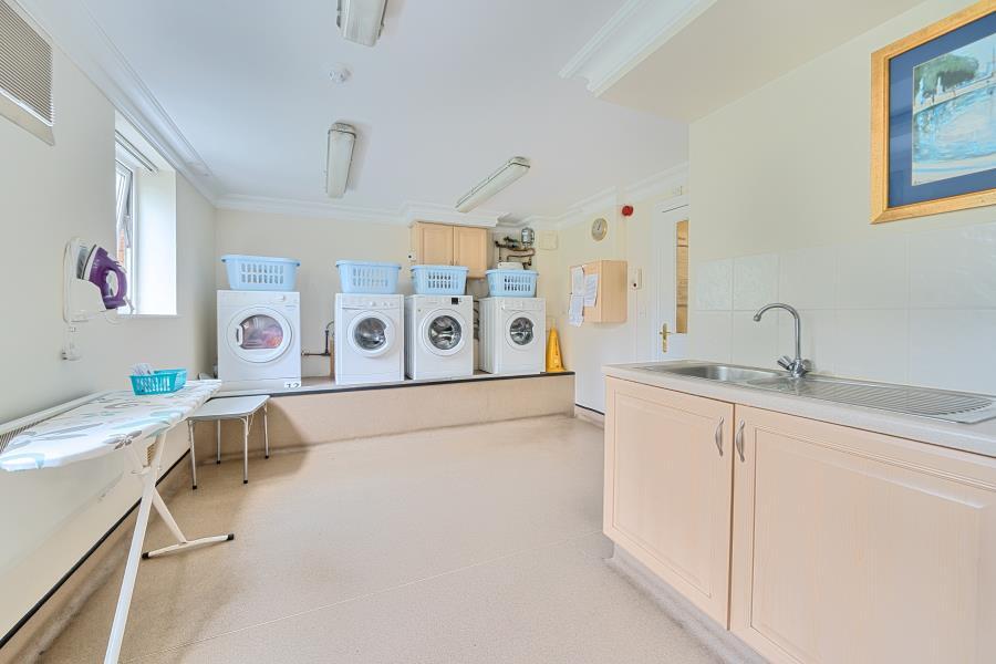Utility room, utility