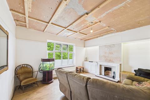 6 Rectory Gardens, Beckenham, BR3 1HN