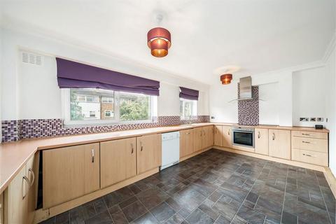 24 Fairby Road, London, SE12 8JR