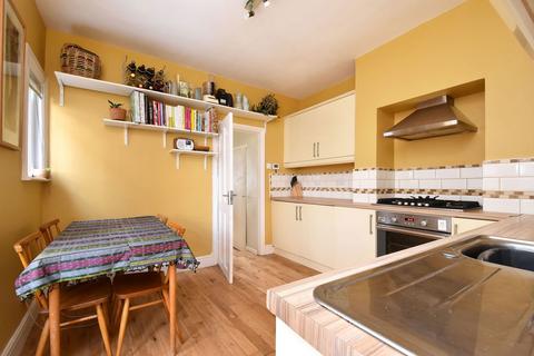 30 Farren Road, London, SE23 2EA