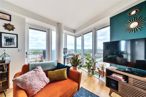 2 bedroom apartment for sale, Altitude Point, London, N8
