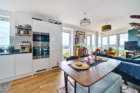 2 bedroom apartment for sale, Altitude Point, London, N8