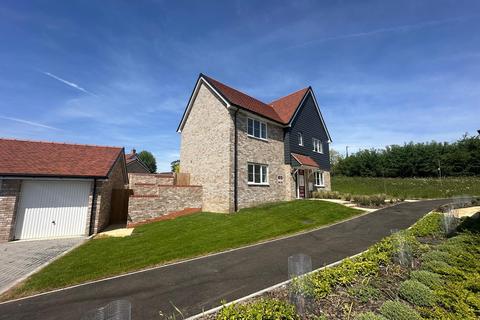 4 bedroom detached house for sale, Trout Beck, Linton, Cambridge, CB21