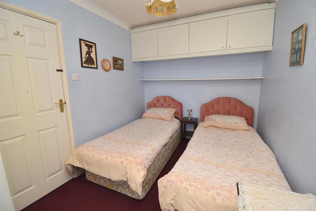 Bedroom.JPG