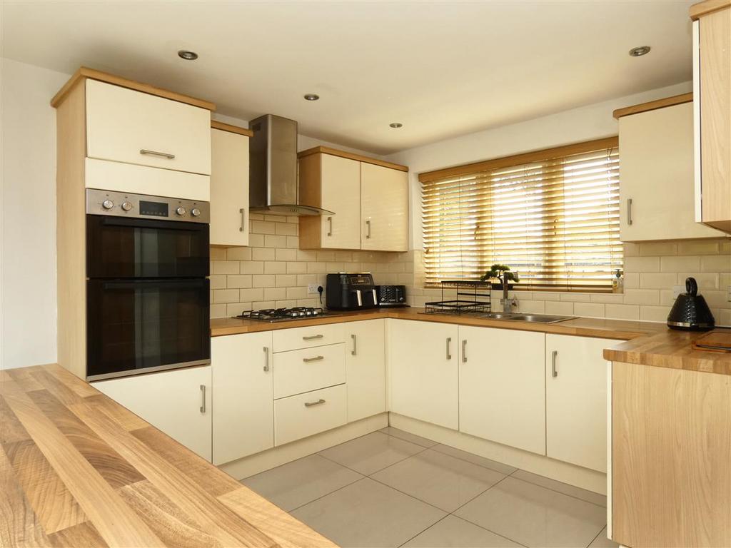 Breakfast Kitchen